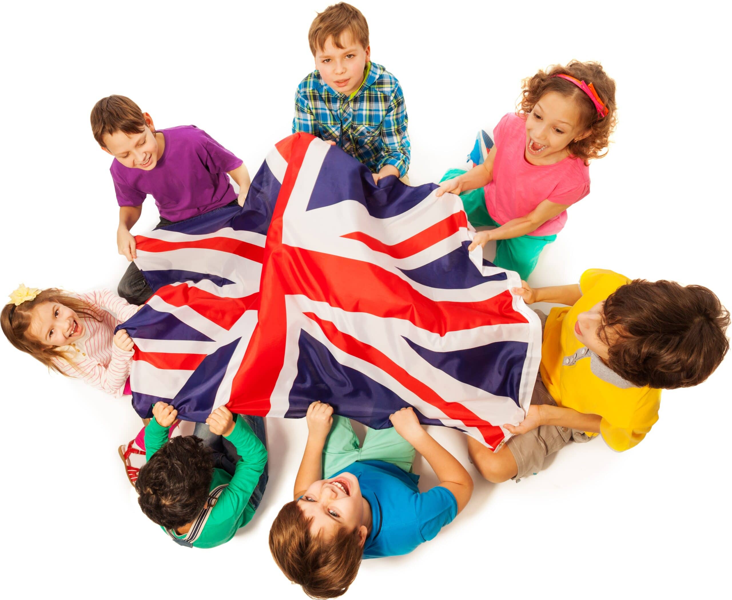 des enfants portant un drapeau anglais
