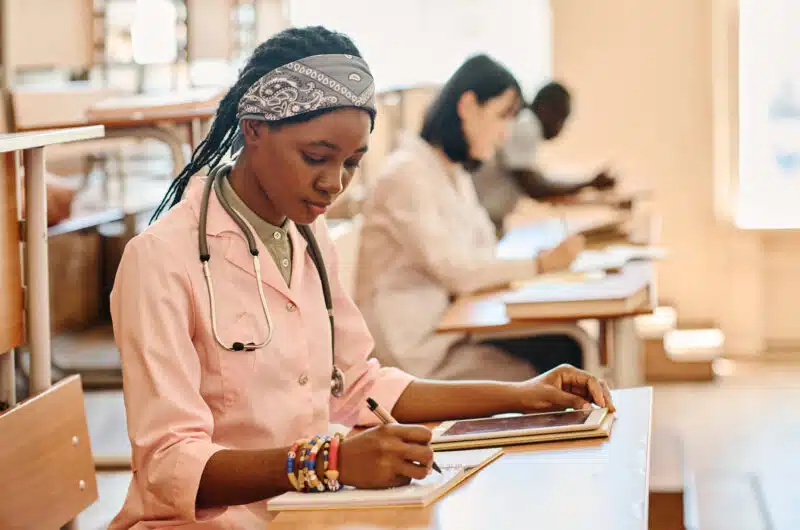etudiante en médecine